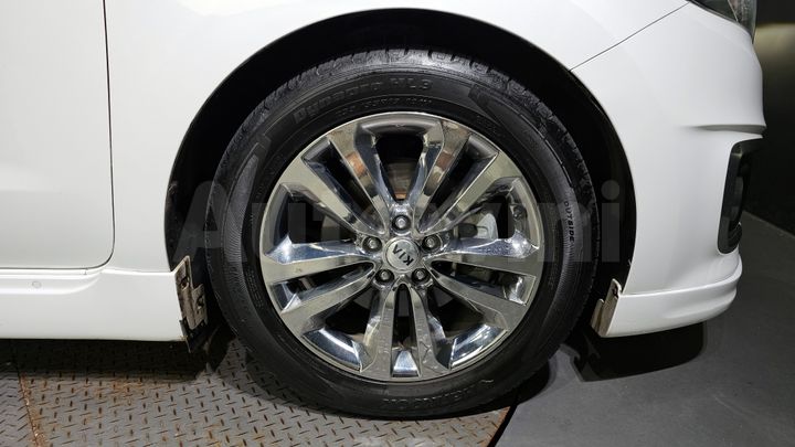 Kia Carnival 2018 — 5