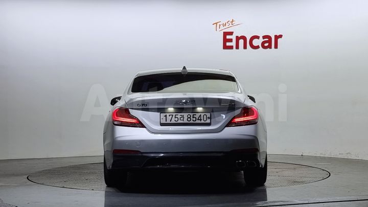 Genesis G70 2018 — 4