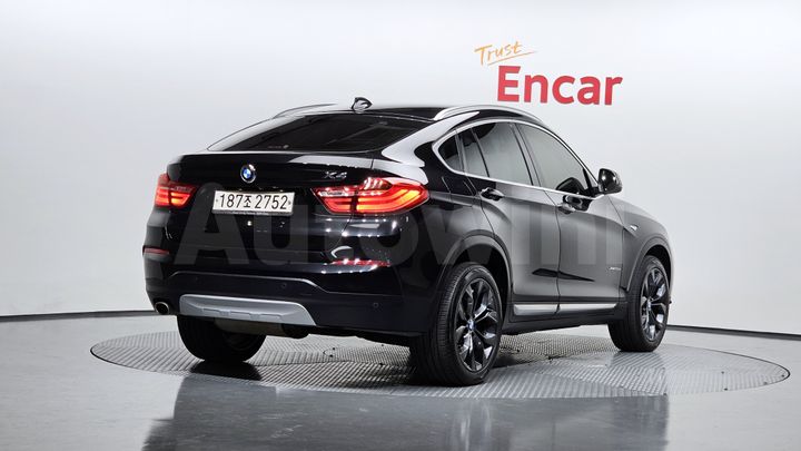 BMW X4 2015 — 2