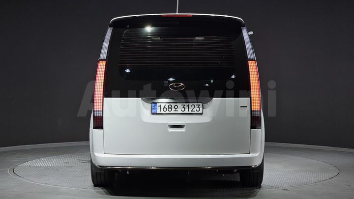 Hyundai Staria 2022 — 4