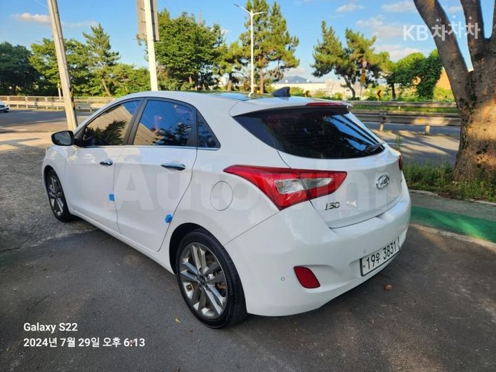 Hyundai i30 2016 — 4