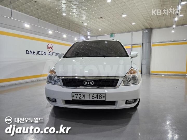 Kia Carnival 2013 — 2