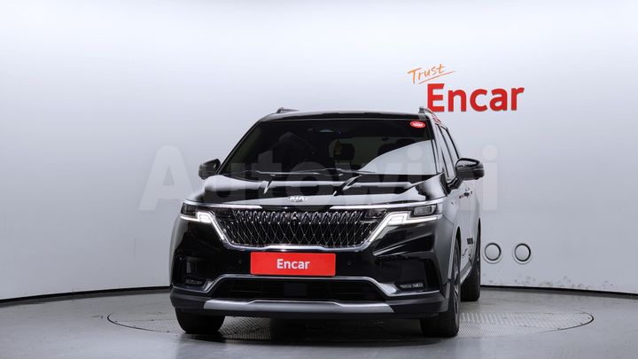 Kia Carnival 2021 — 3