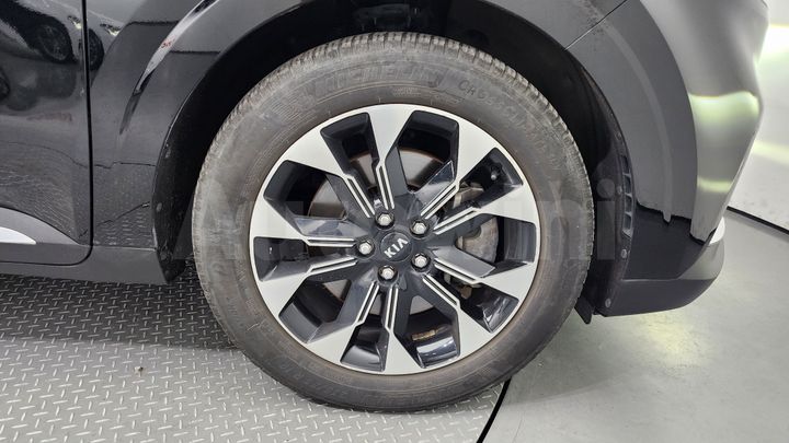 Kia Carnival 2021 — 5