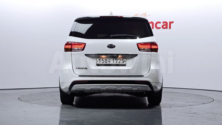 Kia Carnival 2018 — 4