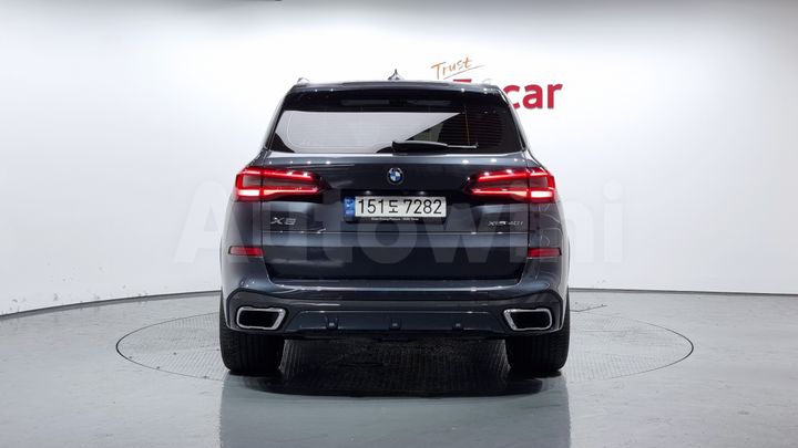 BMW X5 2021 — 4