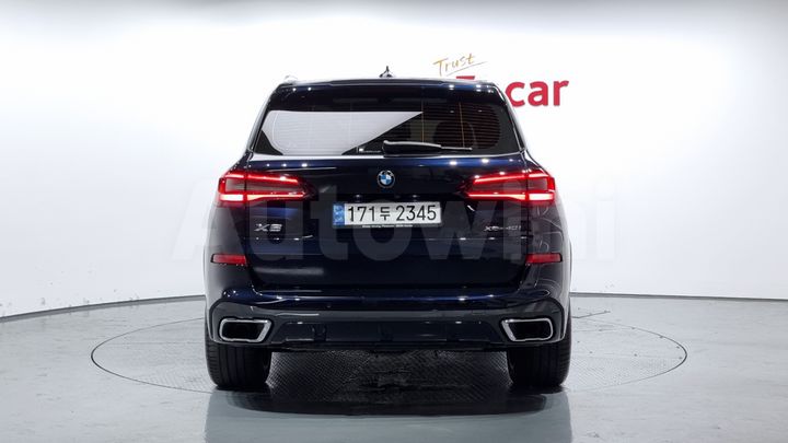 BMW X5 2021 — 4