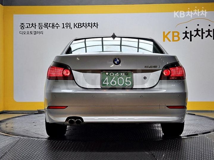 BMW 5 Series 2004 — 5