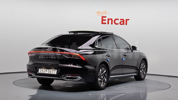Hyundai Grandeur 2022 — 2