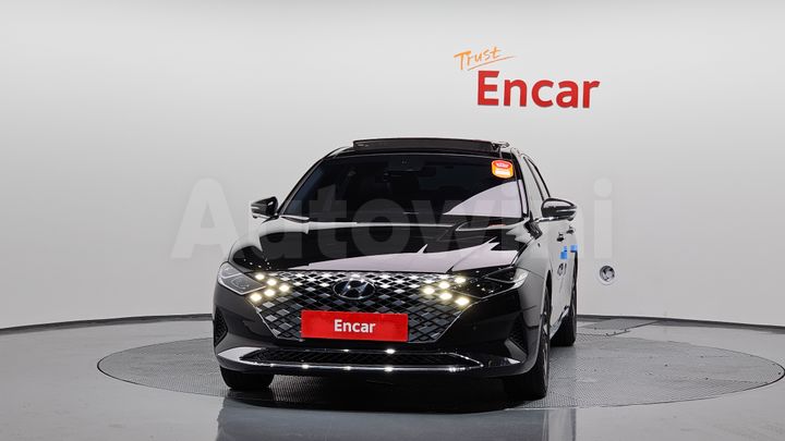 Hyundai Grandeur 2022 — 3
