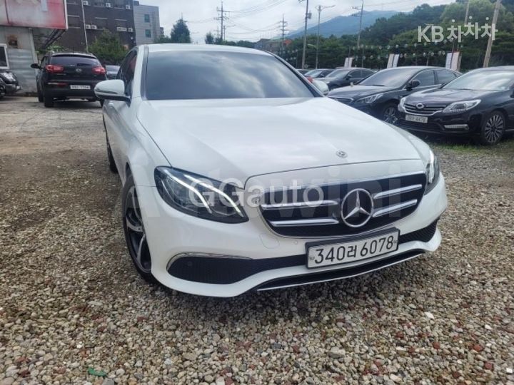 Mercedes Benz E Class 2020 — 2