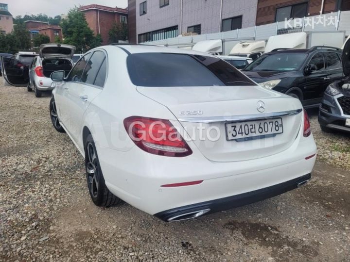 Mercedes Benz E Class 2020 — 3