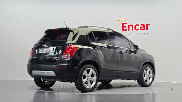 Chevrolet Trax 2015 — 2