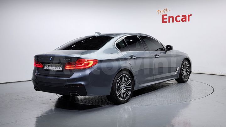 BMW 5 Series 2018 — 2