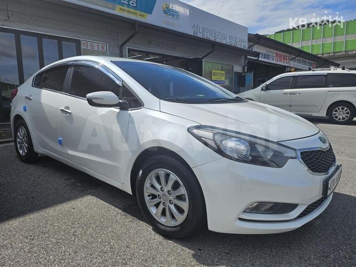 Kia K3 2015 — 2