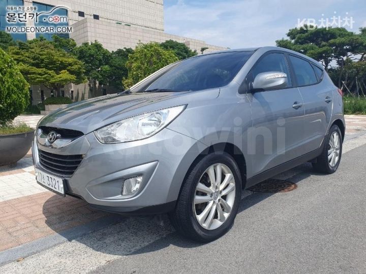 Hyundai Tucson 2010 — 2