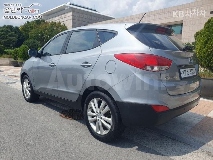 Hyundai Tucson 2010 — 5