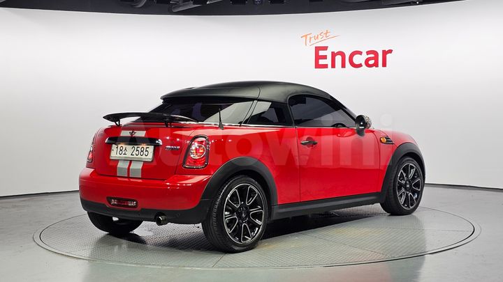 Mini Coupe
