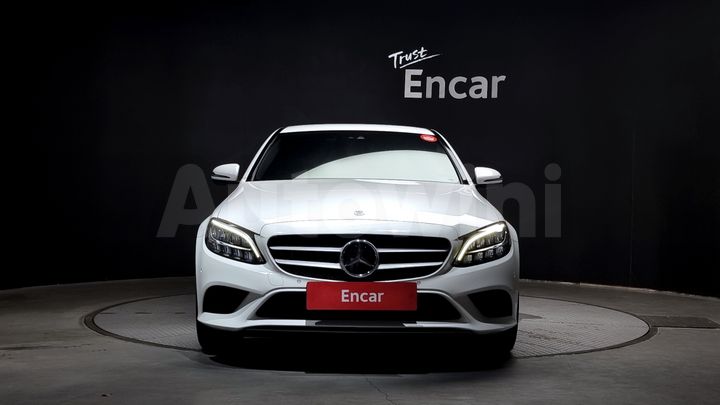 Mercedes-Benz C Class 2019 — 3