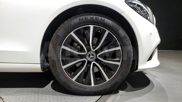 Mercedes-Benz C Class 2019 — 5