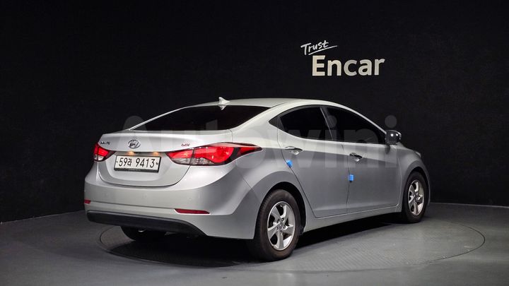 Hyundai Avante 2015 — 2