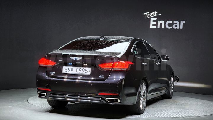 Genesis G80 2017 — 2