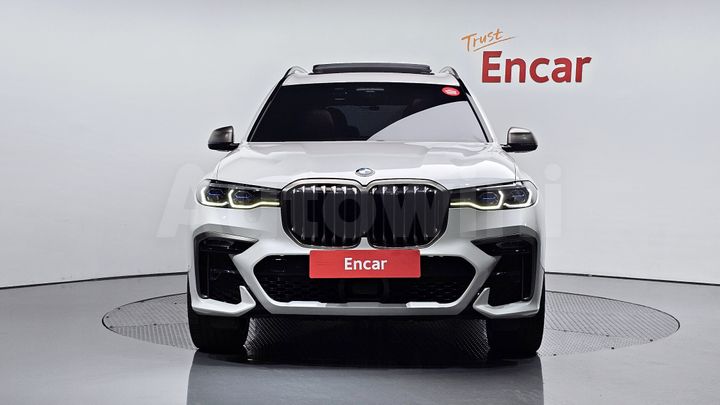 BMW X7 2021 — 3