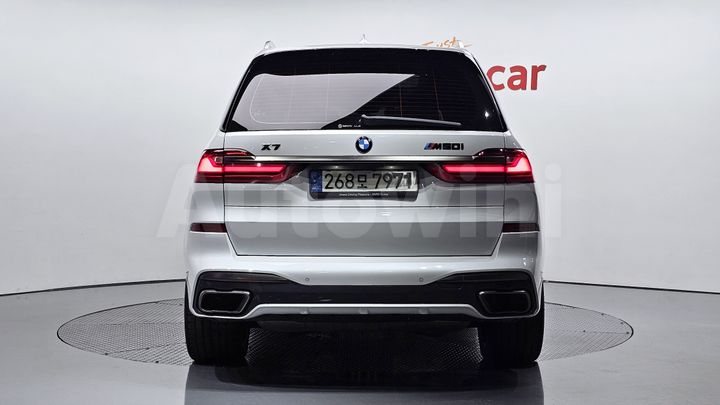 BMW X7 2021 — 4