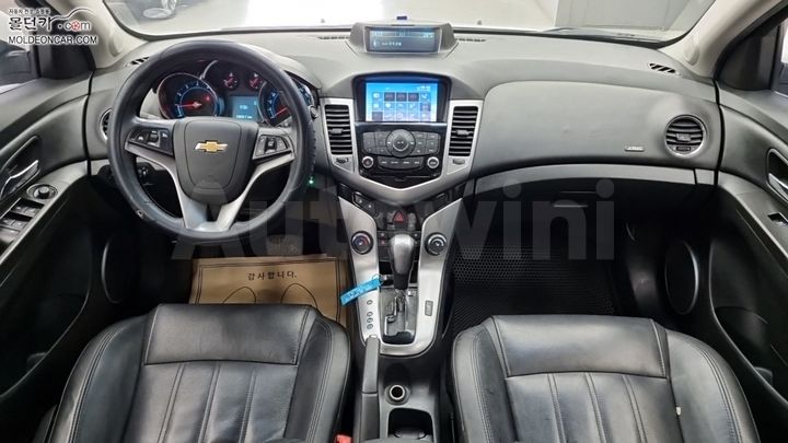 Chevrolet Cruze 2012 — 4