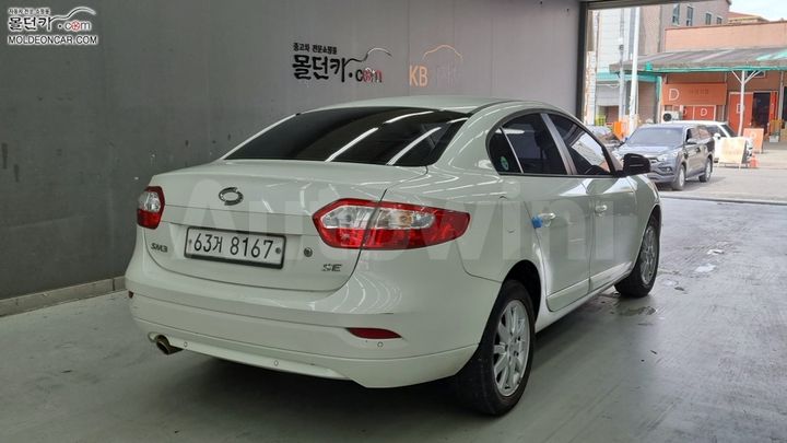 Renault SM3 2011 — 2