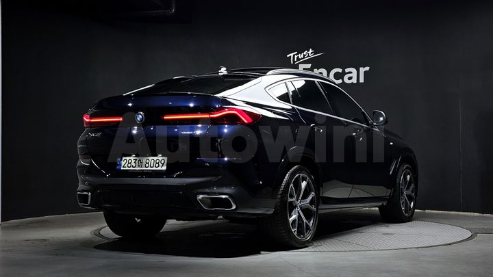 BMW X6 2023 — 2