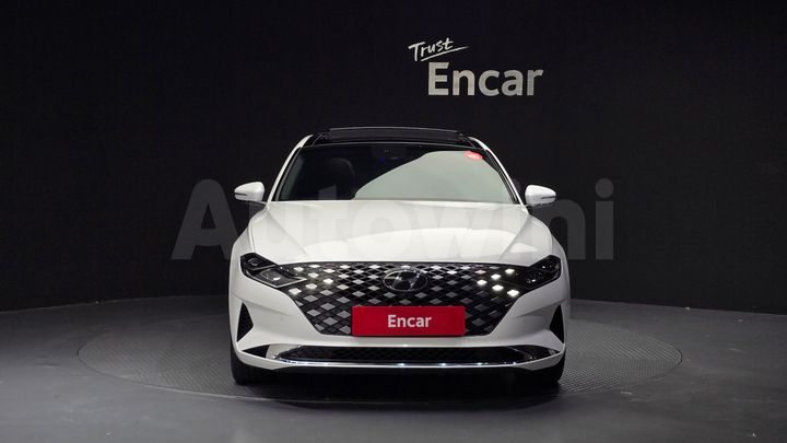 Hyundai Grandeur 2022 — 3