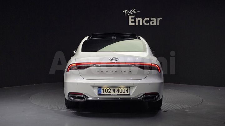 Hyundai Grandeur 2022 — 4