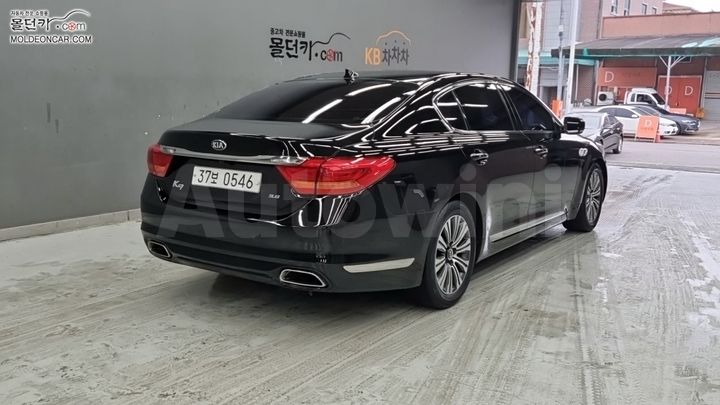 Kia K9 2013 — 2
