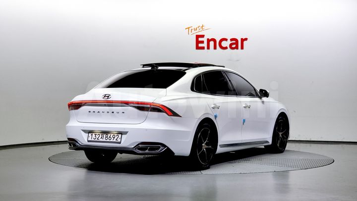 Hyundai Grandeur 2020 — 2