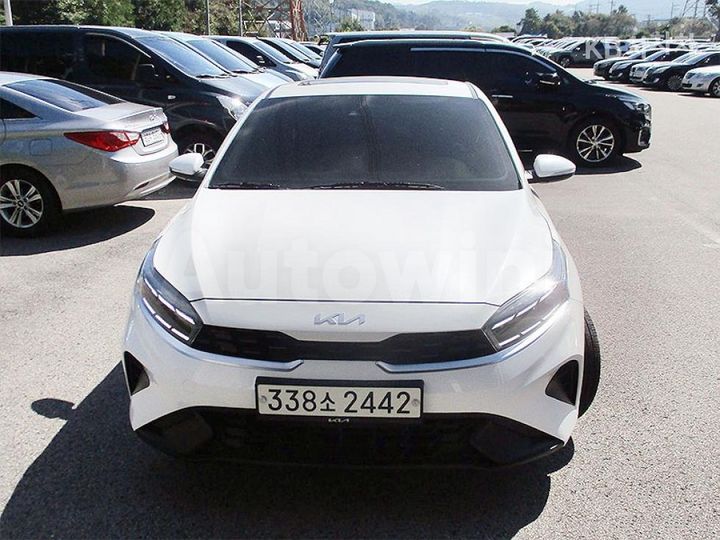 Kia K3 2022 — 2