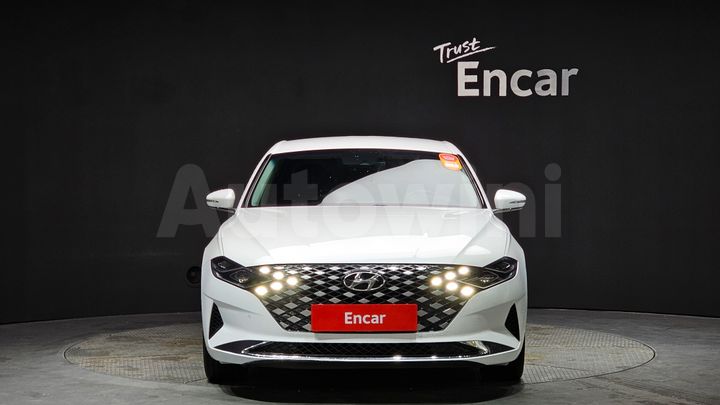 Hyundai Grandeur 2022 — 3