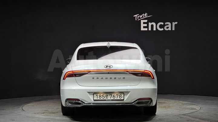 Hyundai Grandeur 2022 — 4