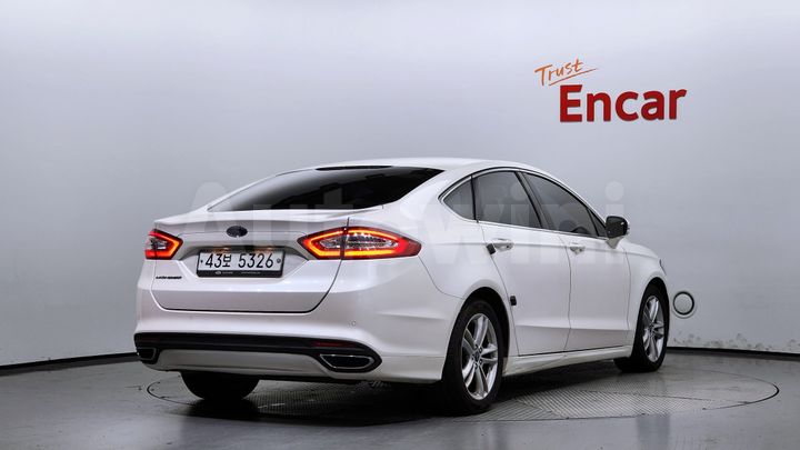 Ford Mondeo 2015 — 2