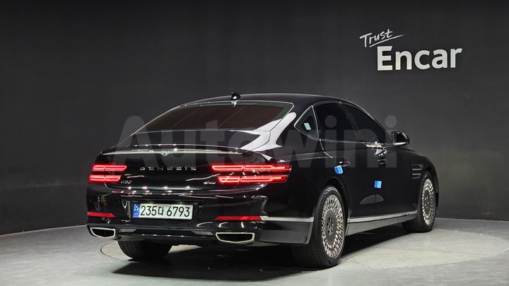 Genesis G80 2022 — 2