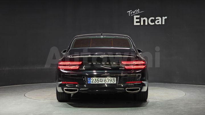 Genesis G80 2022 — 4