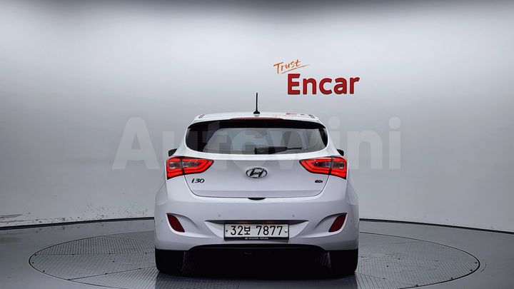 Hyundai i30 2012 — 4