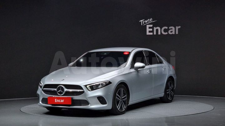 Mercedes Benz A Class 2022 — 2