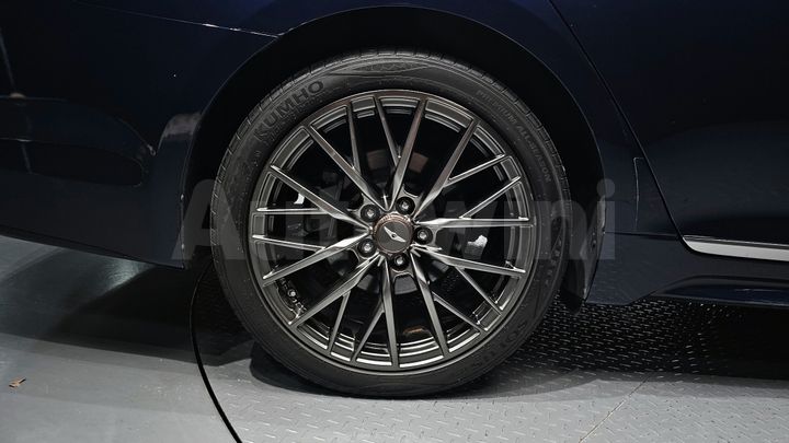 Genesis G80 2018 — 5
