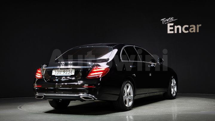 Mercedes-Benz E Class 2018 — 2