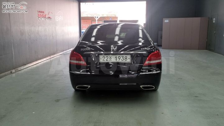Hyundai Equus 2010 — 4