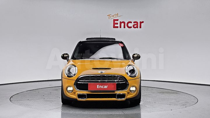 Mini Cooper 2015 — 3