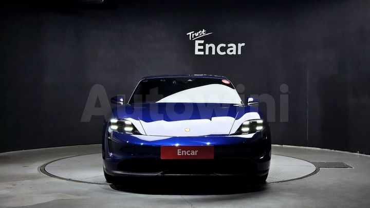 Porsche Taycan 2022 — 3