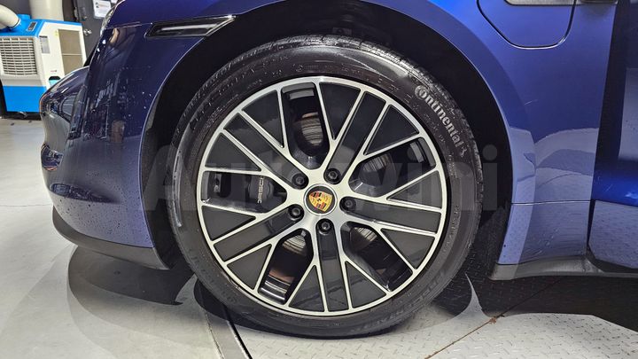 Porsche Taycan 2022 — 5
