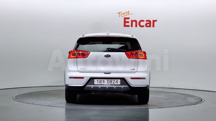 Kia Niro 2017 — 4